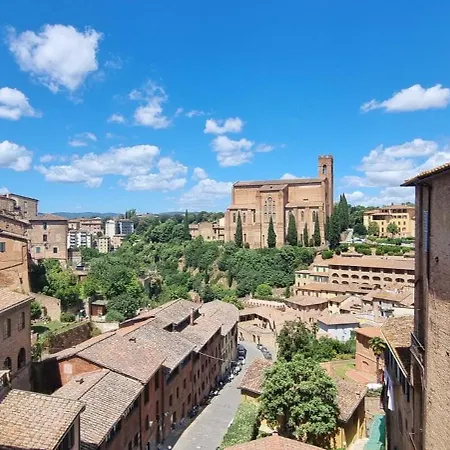 Alba -vista Unica Con Terrazza- *